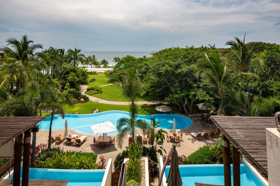 The infinity pools at Veneros, above the beach